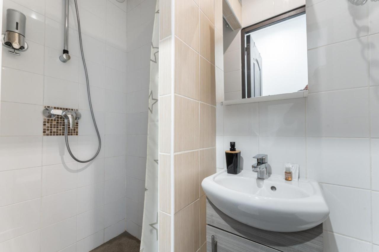 L'Oasis Montparnasse Ξενοδοχείο Παρίσι Εξωτερικό φωτογραφία