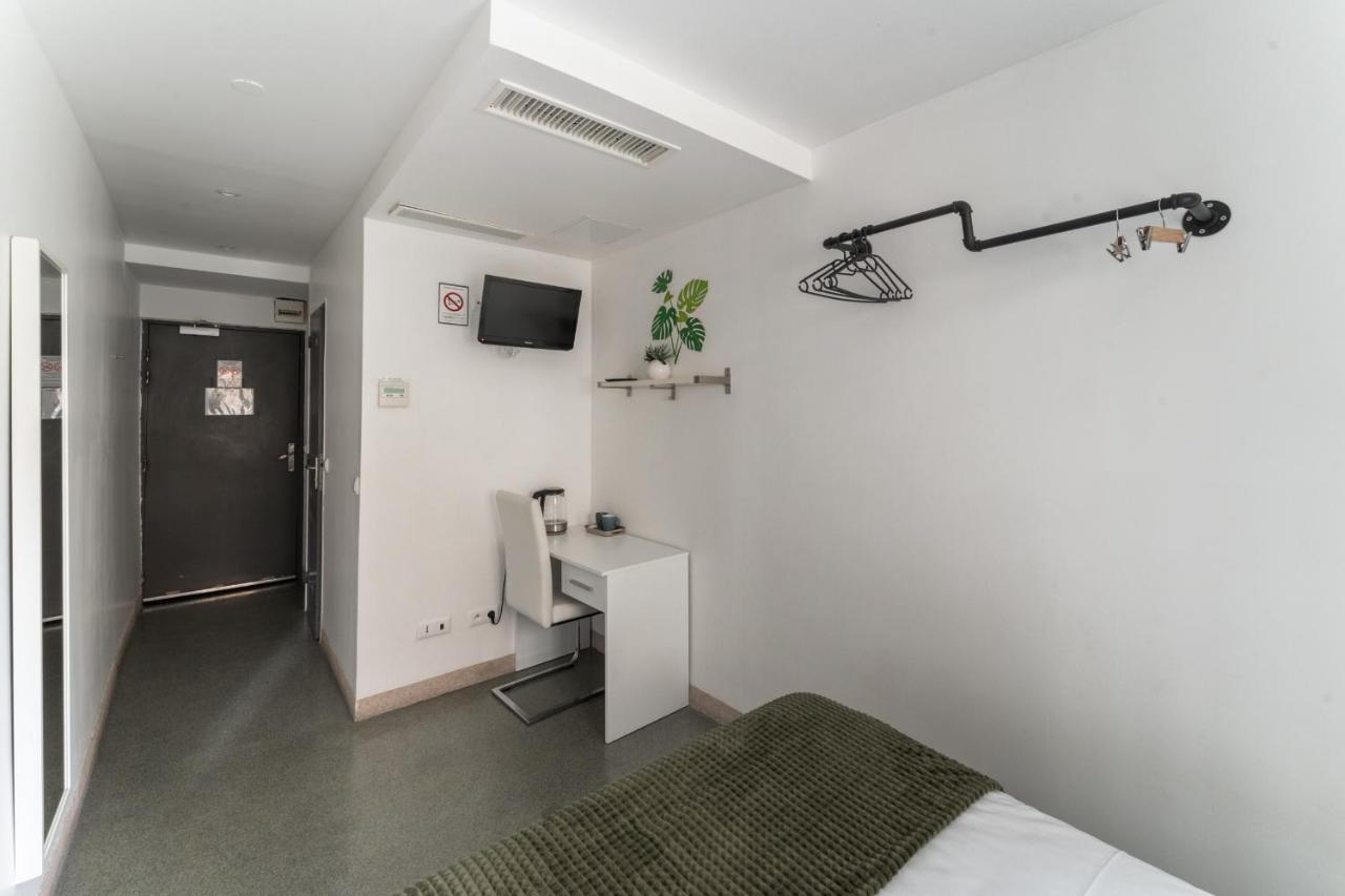 L'Oasis Montparnasse Ξενοδοχείο Παρίσι Εξωτερικό φωτογραφία