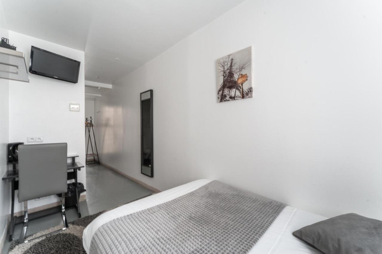 L'Oasis Montparnasse Ξενοδοχείο Παρίσι Εξωτερικό φωτογραφία